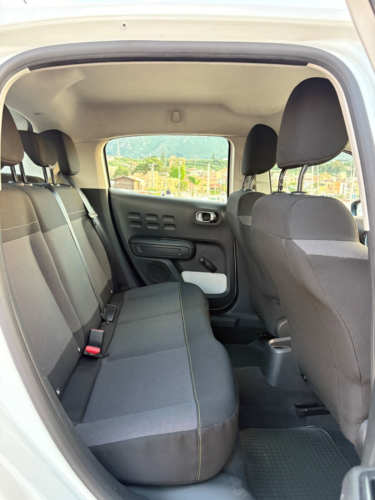 Citroen C3 BlueHDi 100 S&S Feel (20)
