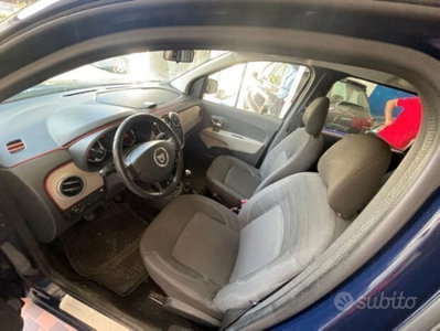 Dacia Lodgy 1.5 dCi 8V 110CV 7 posti Ambiance (11)