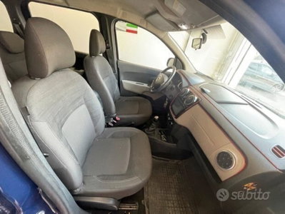 Dacia Lodgy 1.5 dCi 8V 110CV 7 posti Ambiance (12)