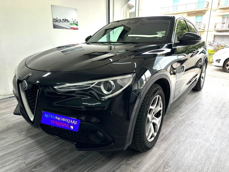 Alfa Romeo Stelvio Stelvio 2.2 Turbodiesel 180 CV AT8 RWD Super