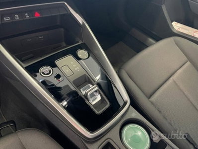 Audi A3 Sportback 35 TDI S tronic Business (11)