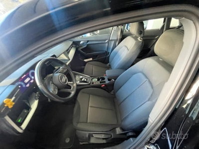 Audi A3 Sportback 35 TDI S tronic Business (16)