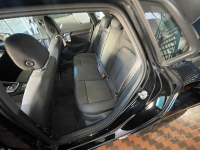 Audi A3 Sportback 35 TDI S tronic Business (18)