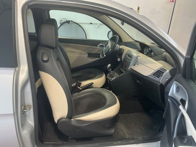 Lancia Ypsilon 1.4 Platino Ecochic GPL (4)