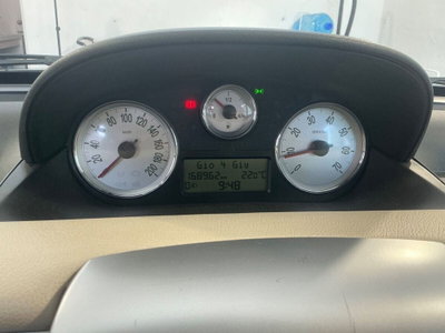 Lancia Ypsilon 1.4 Platino Ecochic GPL (5)
