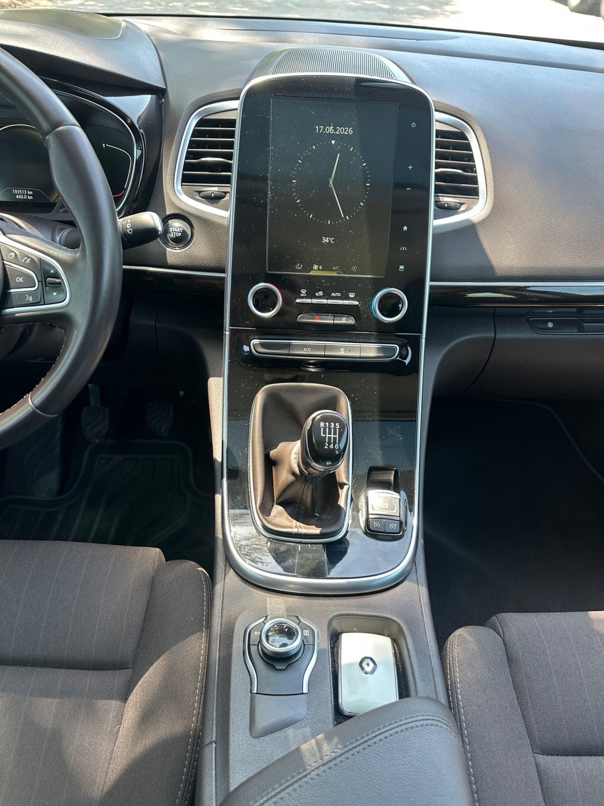 Renault Espace dCi Energy  Zen (20)