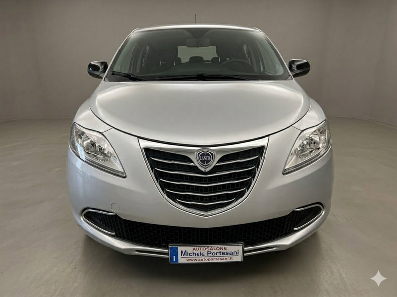 Lancia Ypsilon 1.2 69 CV 5 porte GPL Ecochic Gold