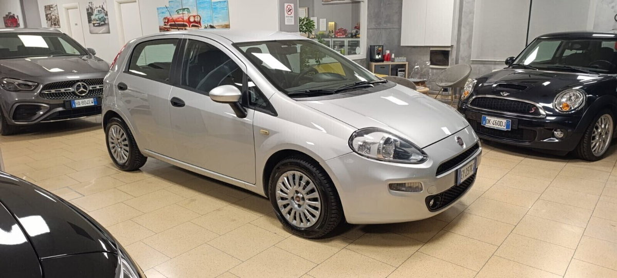 Fiat Punto 1.3 MJT II S&S 85 CV 5 porte ECO Young (3)