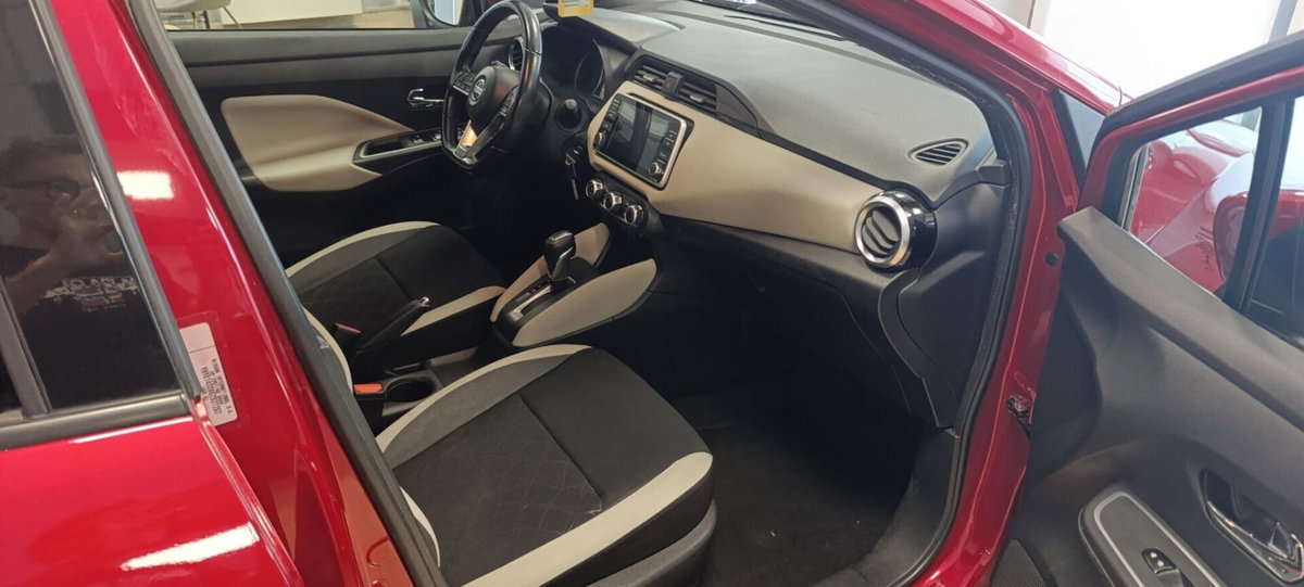Nissan Micra IG-T 100 Xtronic 5 porte Tekna (14)