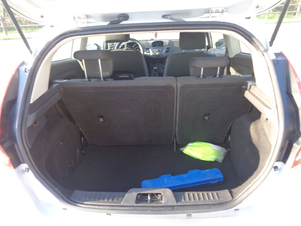 Ford Fiesta 1.0 80CV 3 porte Titanium (18)