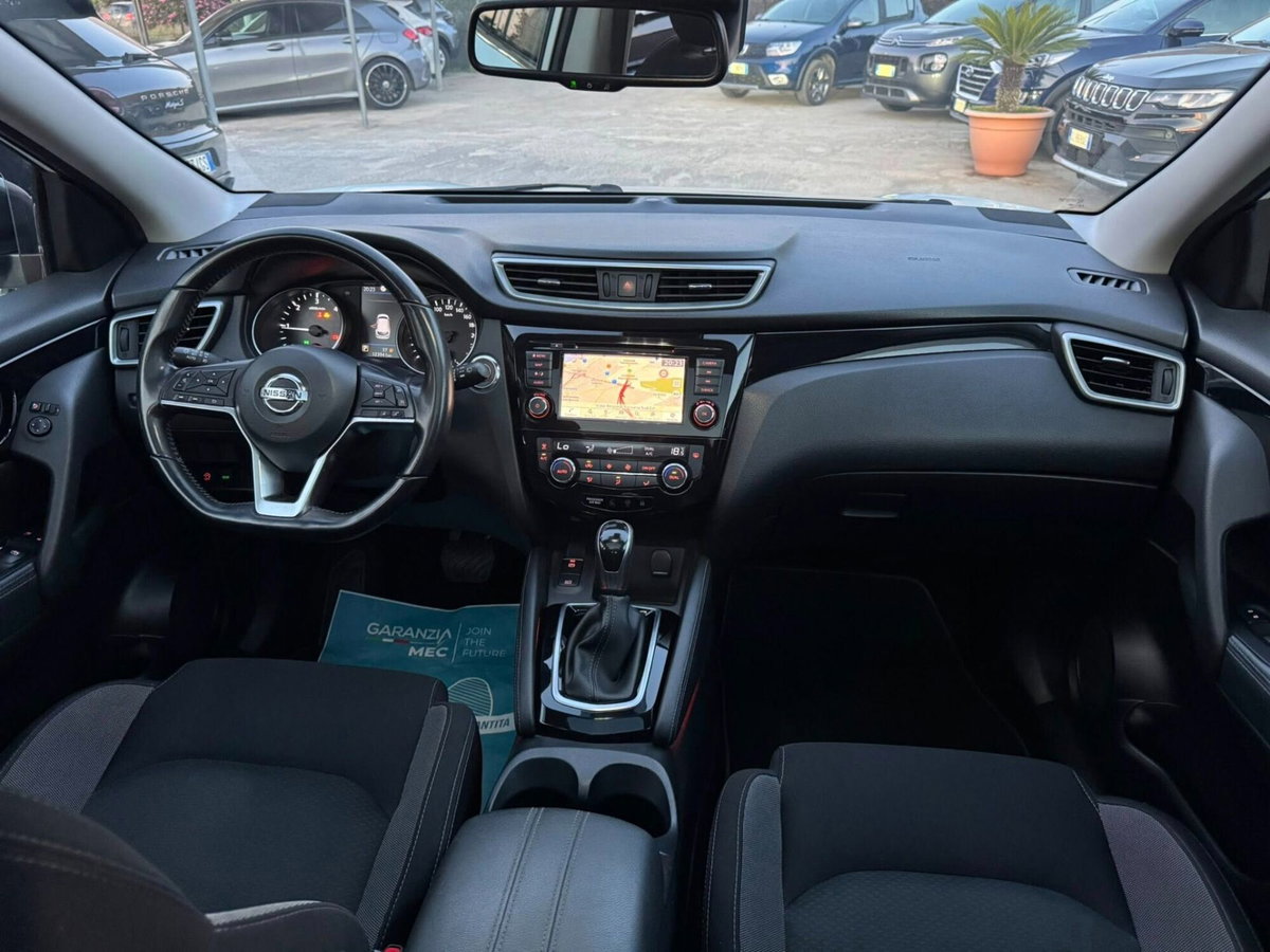 Nissan Qashqai 1.5 dCi 115 CV Tekna (18)