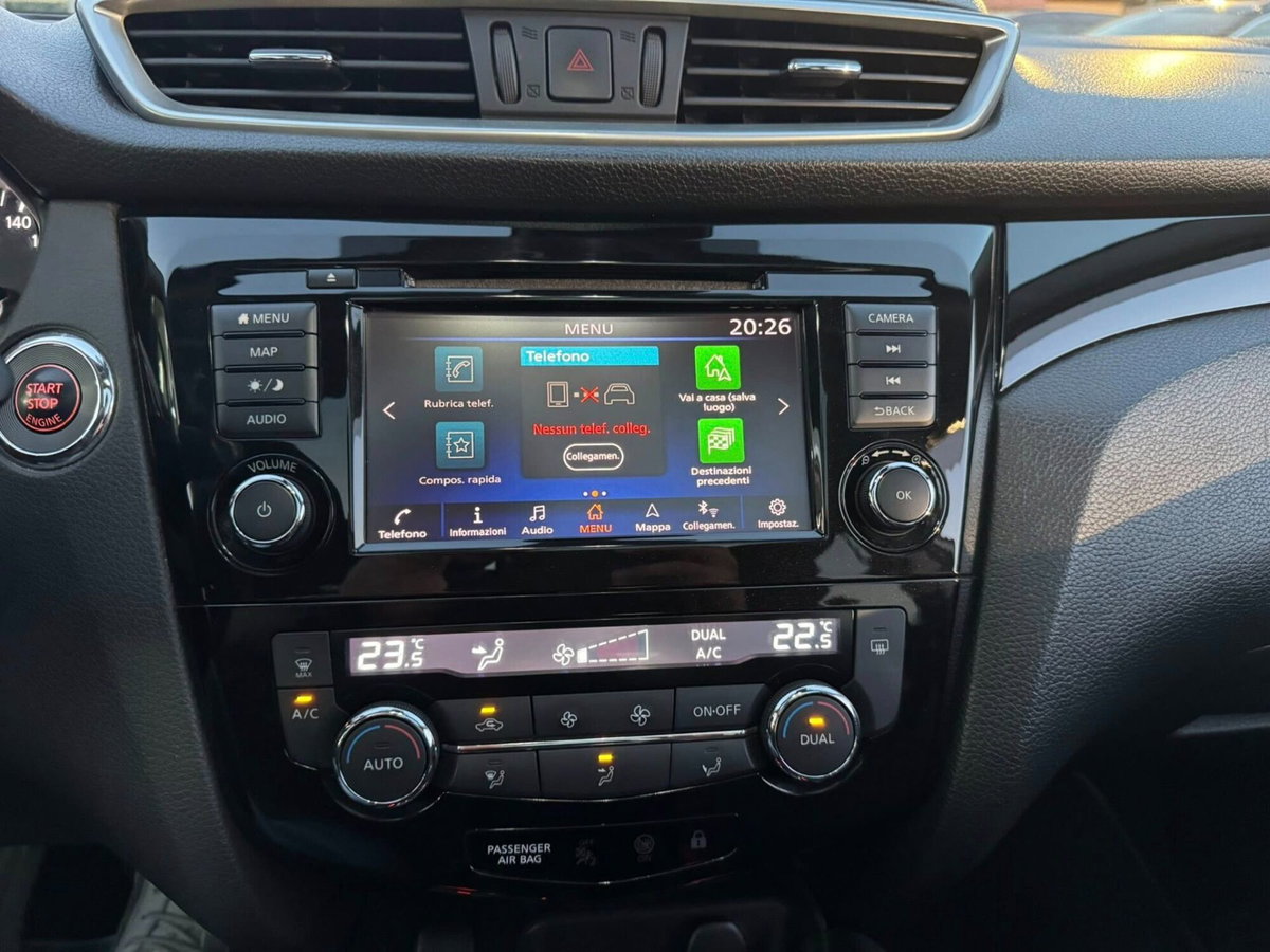 Nissan Qashqai 1.5 dCi 115 CV Tekna (19)