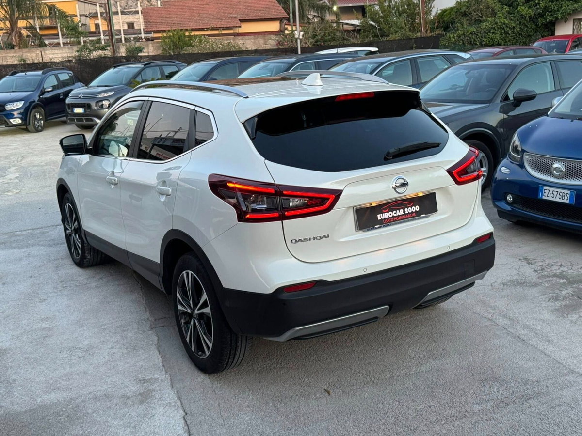 Nissan Qashqai 1.5 dCi 115 CV Tekna (4)