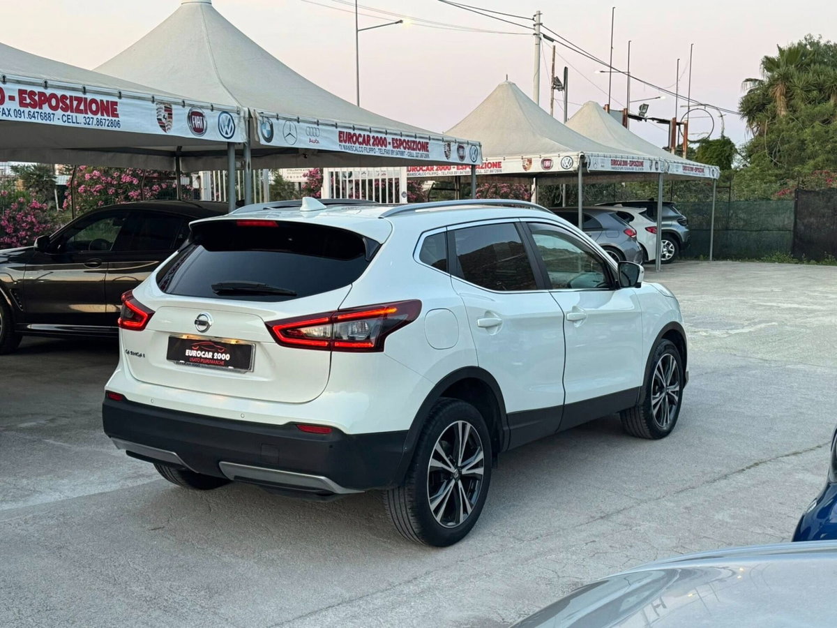 Nissan Qashqai 1.5 dCi 115 CV Tekna (5)