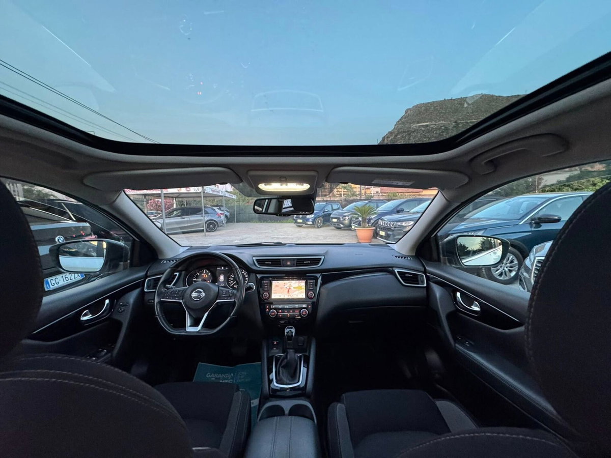 Nissan Qashqai 1.5 dCi 115 CV Tekna (9)
