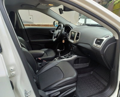 Jeep Compass 2.0 Multijet II aut. 4WD Longitude (10)