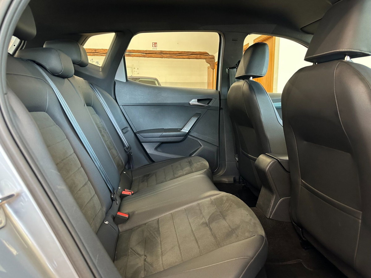 SEAT Arona 1.0 ecotsi Xperience 95cv (10)