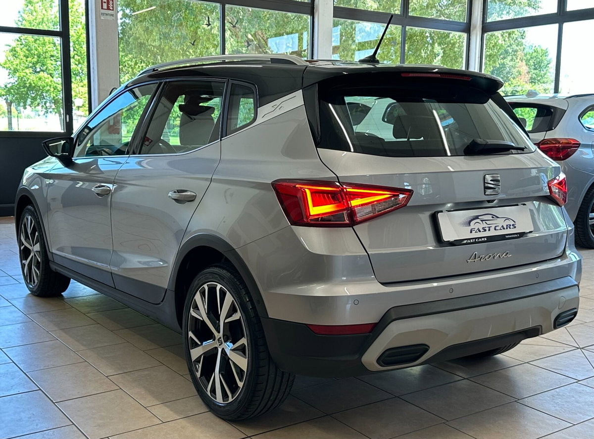 SEAT Arona 1.0 ecotsi Xperience 95cv (4)