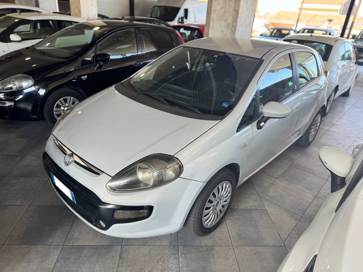 Fiat Punto Evo 1.2 5 porte S&S 150° (2)