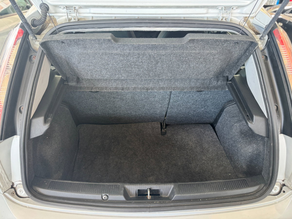 Fiat Punto Evo 1.2 5 porte S&S 150° (3)