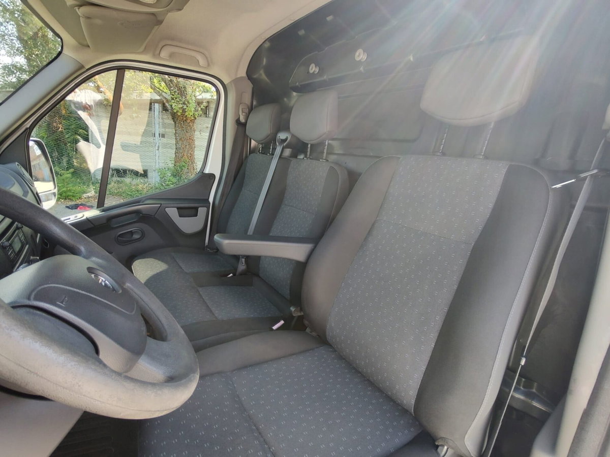 Opel Movano Furgone 35 2.3 CDTI 170CV S&S PC-TN FWD Furgone (16)