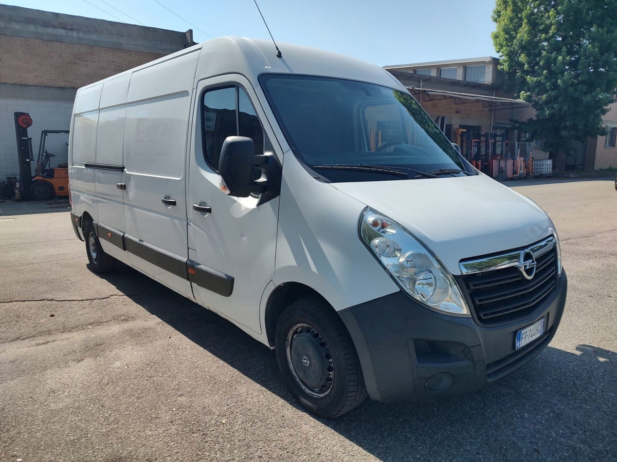 Opel Movano Furgone 35 2.3 CDTI 170CV S&S PC-TN FWD Furgone (5)