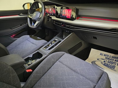 Volkswagen Golf 1.0 eTSI EVO DSG Life (11)