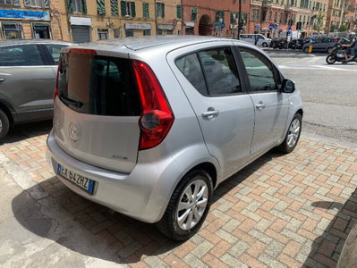 Opel Agila 1.0 12V 68 CV Ecotec (4)