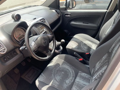 Opel Agila 1.0 12V 68 CV Ecotec (8)