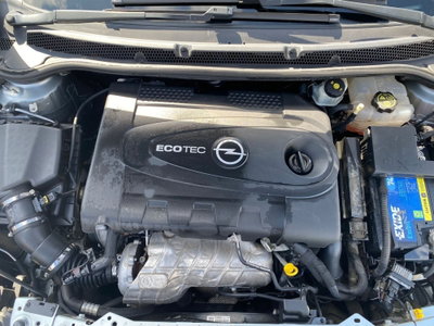 Opel Astra Station Wagon 2.0 CDTI 165CV Sports aut. Cosmo S (12)