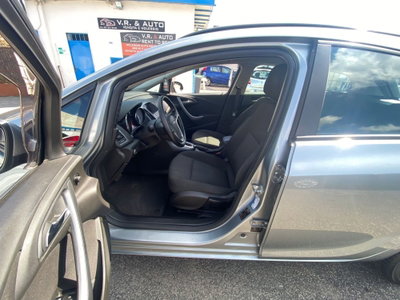 Opel Astra Station Wagon 2.0 CDTI 165CV Sports aut. Cosmo S (13)