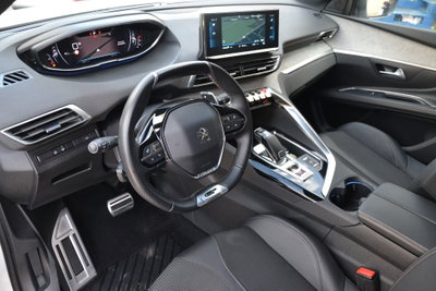 Peugeot 5008 BlueHDi 180 S&S EAT8 GT Pack (5)