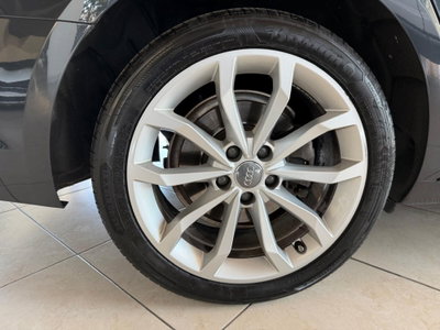 Audi A4 Avant 40 TDI quattro S tronic S line edition (9)