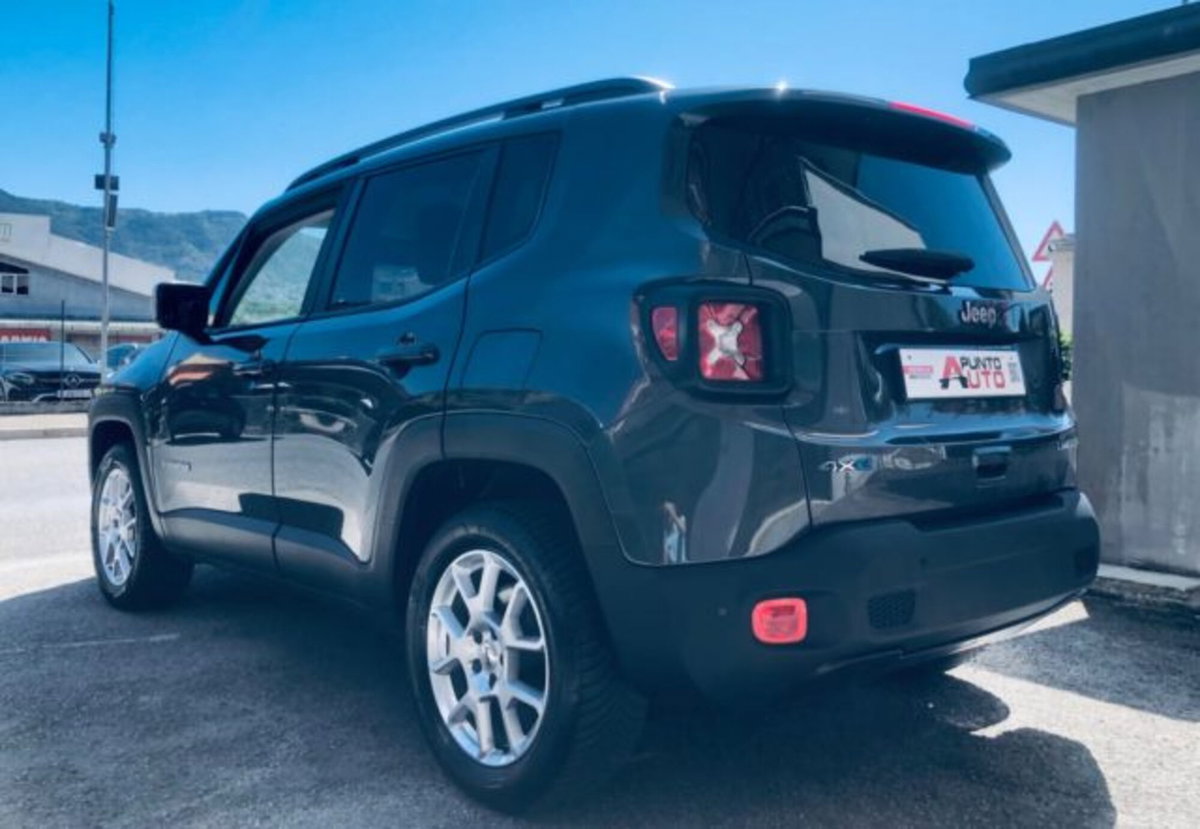 Jeep Renegade 1.3 T4 190CV PHEV 4xe AT6 Limited (5)