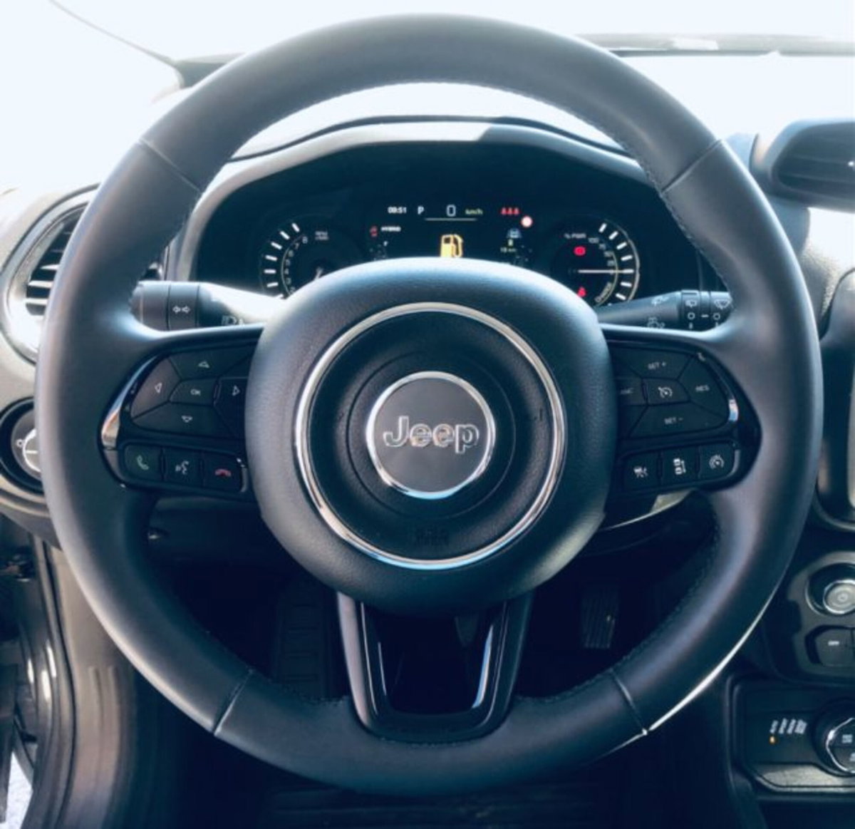 Jeep Renegade 1.3 T4 190CV PHEV 4xe AT6 Limited (8)