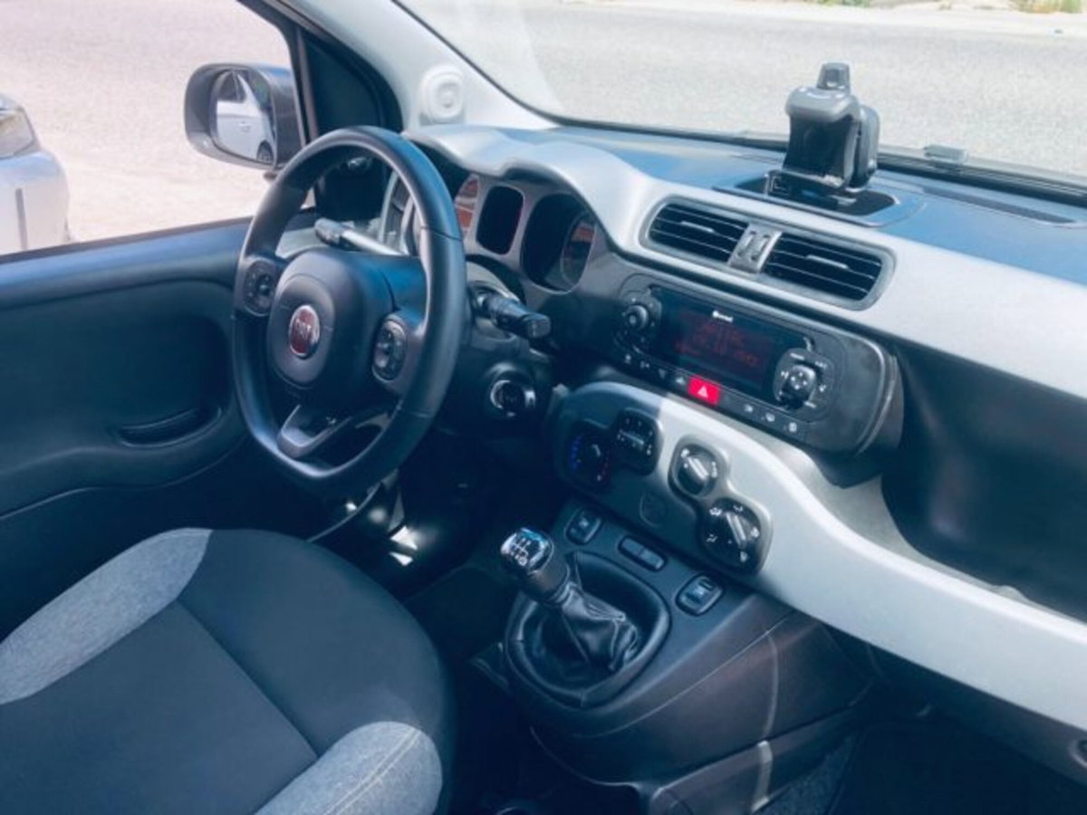 Fiat Panda 1.0 firefly hybrid s&s 70cv 5p.ti (14)