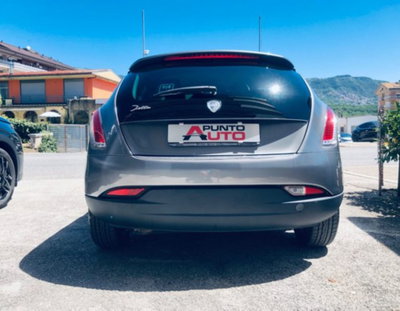 Lancia Delta 1.6 MJT DPF Silver (9)