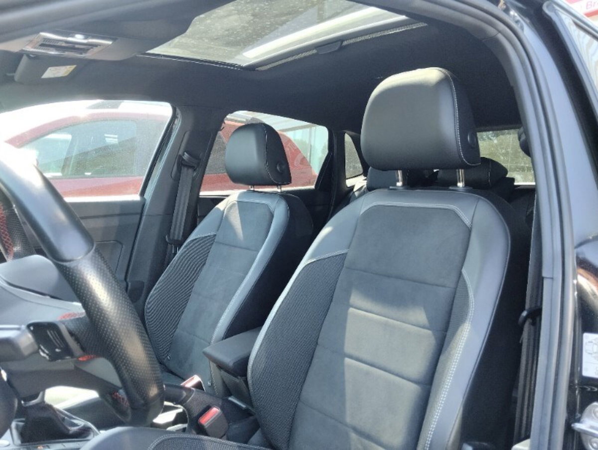 Volkswagen Polo 2.0 tsi GTI dsg (5)