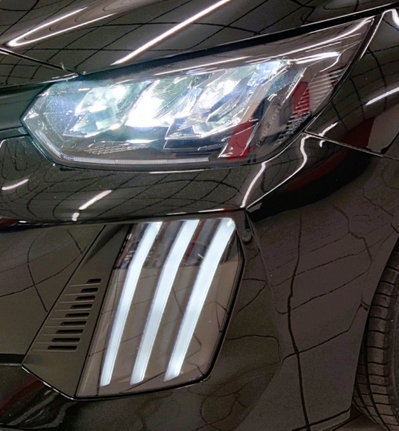 Peugeot 208 100 S&S 5p. Mix (7)
