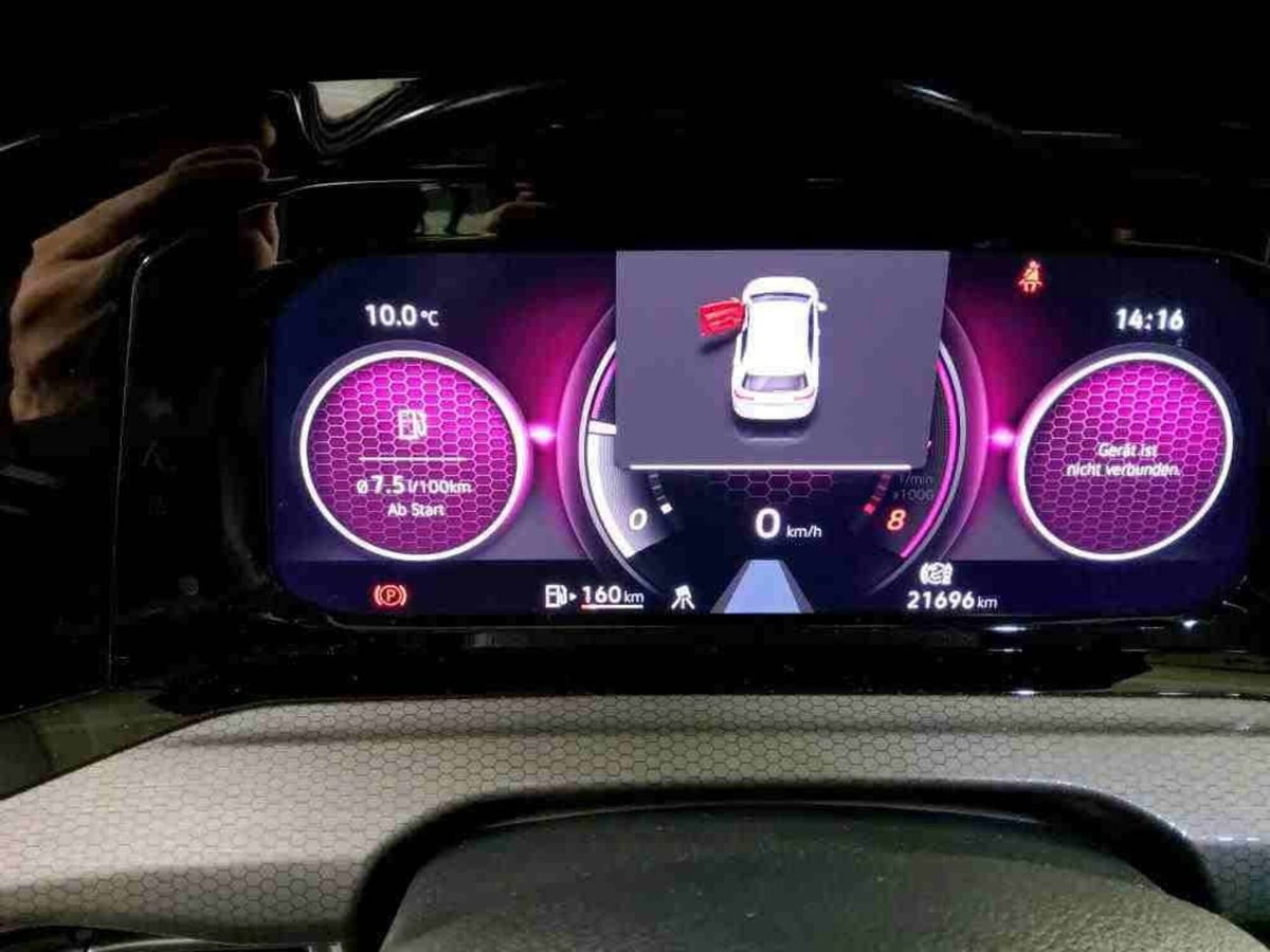 Volkswagen Golf 2.0 TSI GTI (5)