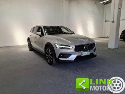 Volvo V60 Cross Country D4 Geartronic Business Plus (3)