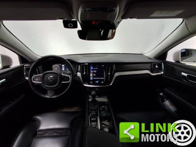 Volvo V60 Cross Country D4 Geartronic Business Plus (4)