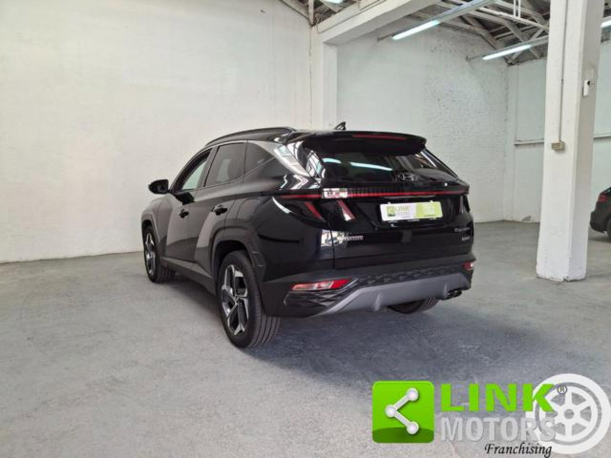 Hyundai Tucson 1.6 hev Exellence 4wd auto (11)