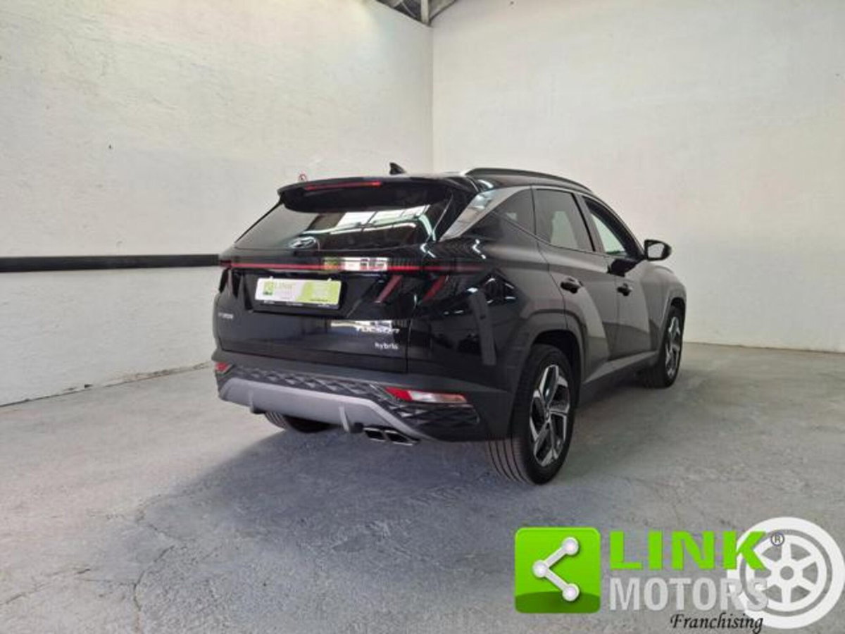 Hyundai Tucson 1.6 hev Exellence 4wd auto (13)