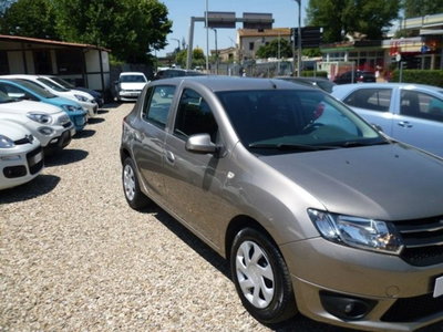 Dacia Sandero 1.2 GPL 75CV Lauréate (2)