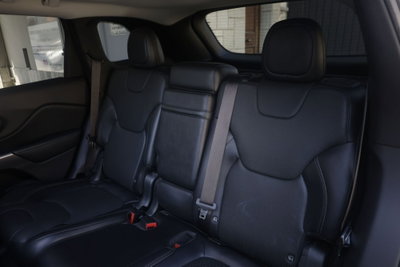 Jeep Cherokee 2.2 Mjt Longitude (3)