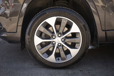 Jeep Cherokee 2.2 Mjt Longitude (5)