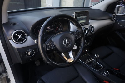 Mercedes-Benz Classe B 180 CDI Sport (13)