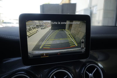Mercedes-Benz GLA SUV 200 d Automatic Premium (9)