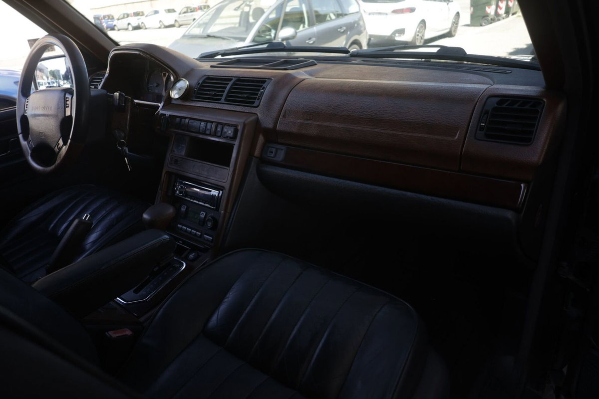 Land Rover Range Rover 4.6 V8 cat 5p. aut. HSE (12)